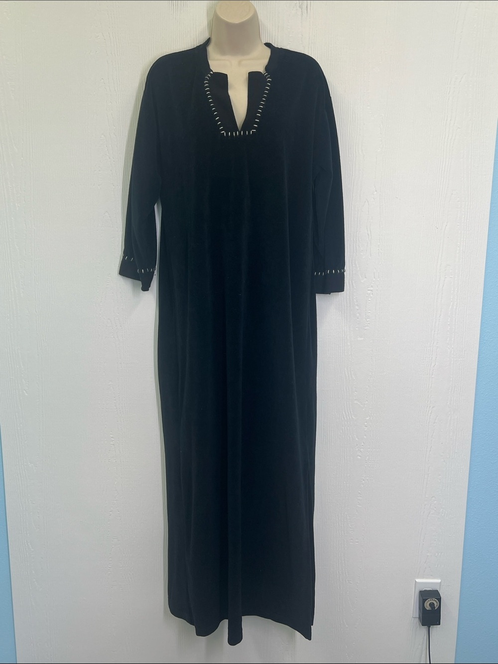 Natori - Black V Neck Quarter Sleeve Cotton Blend Maxi Dress Size Large